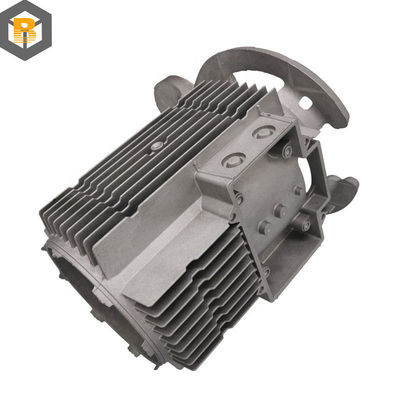 Pièce de rechange de carrosserie de moteur en aluminium sur mesure OEM avec structure de chambre de pression verticale