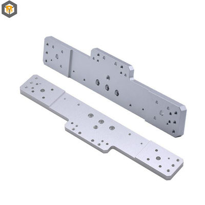 Pièces de fraisage en acier inoxydable alliage partie anodisée usinée CNC personnalisée par 2D / 3D / dessin