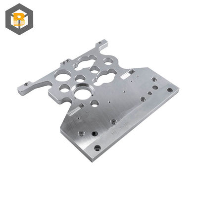 Partie en aluminium d'usinage CNC de haute précision personnalisée pour les machines de forgeage des métaux