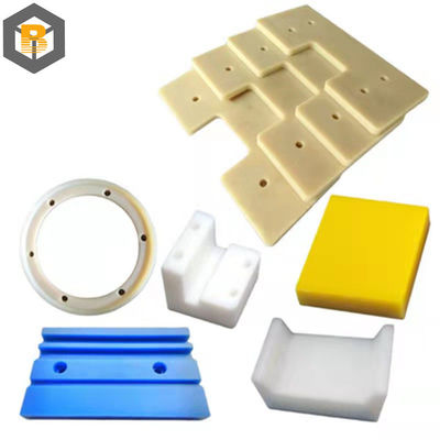 Pièces d'usinage CNC pour acier inoxydable métal laiton Peek Pièces de rechange en plastique et électrique