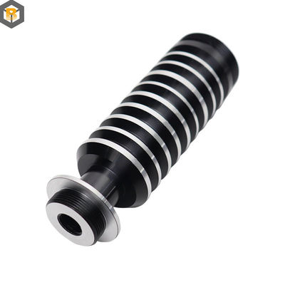 Les poignées de sabre laser fabriquées avec une machine à tourner CNC de précision et une anodisation en aluminium