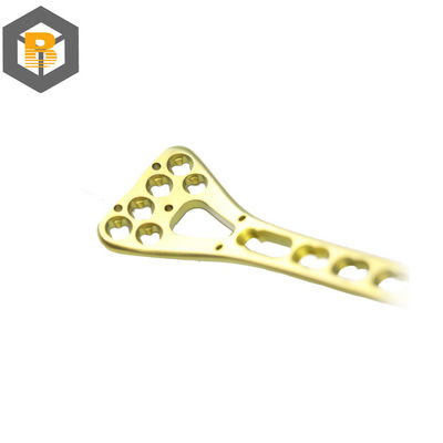 Partie d'usinage de précision CNC à l'aide d'une plaque de verrouillage à broche à rayon distale multi-axial