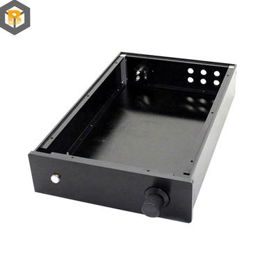 Fabrication de boîtes métalliques sur mesure pour vos entreprises