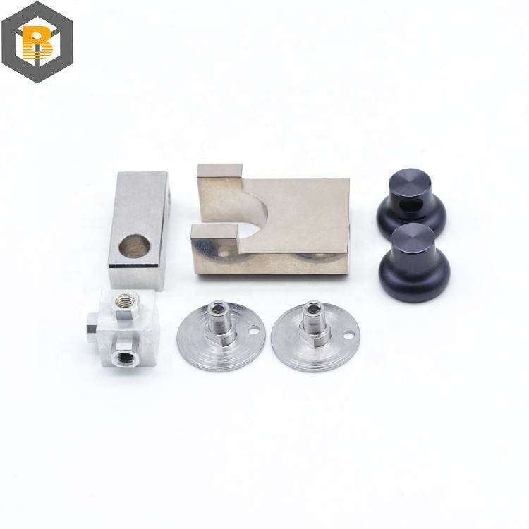 Chambre de pression verticale pièces détachées de coulée sous pression d'alliage d'aluminium sur mesure pour l'usinage CNC