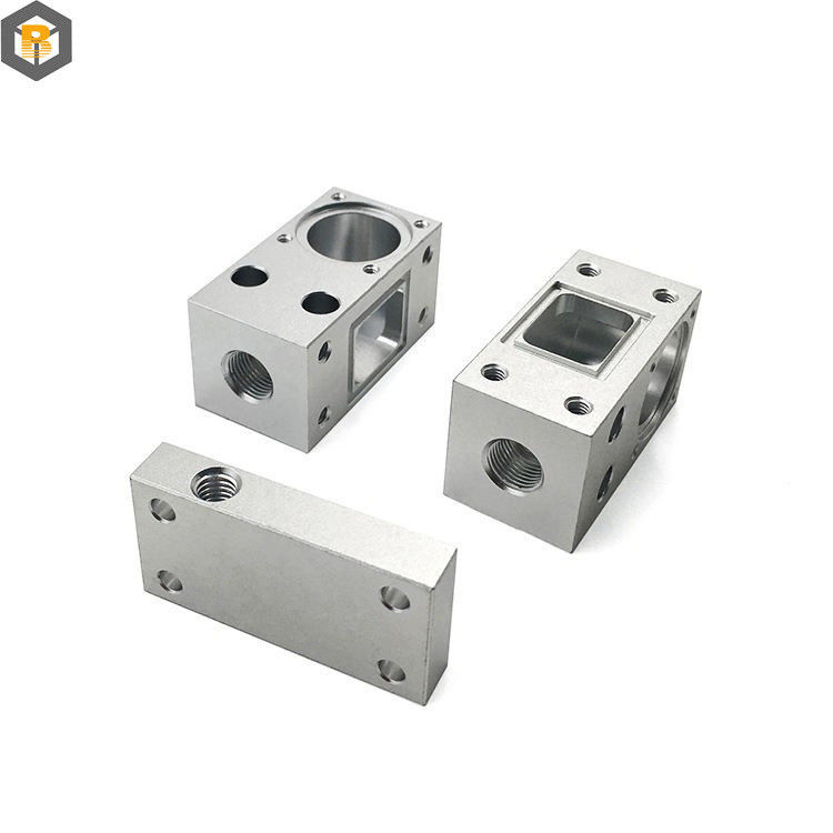 Alloy personnalisé Partie 5 Fraisage d'axe CNC Machining Machinery Center Kit pour la précision