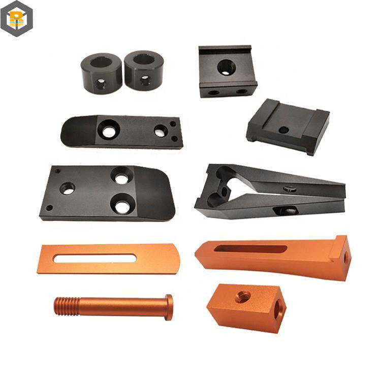 Pièces en aluminium Pièces en acier inoxydable Pièces de fraiseuse à usinage CNC pour la coulée de métaux